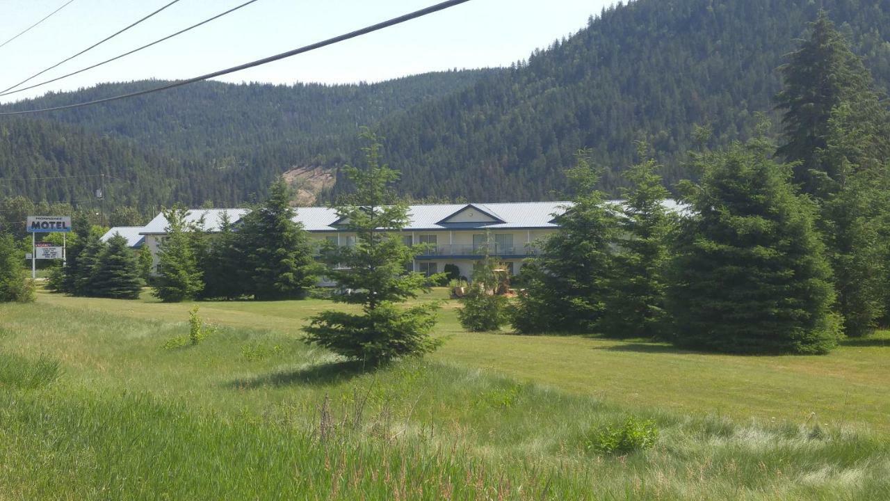 Monashee Motel Sicamous Zewnętrze zdjęcie